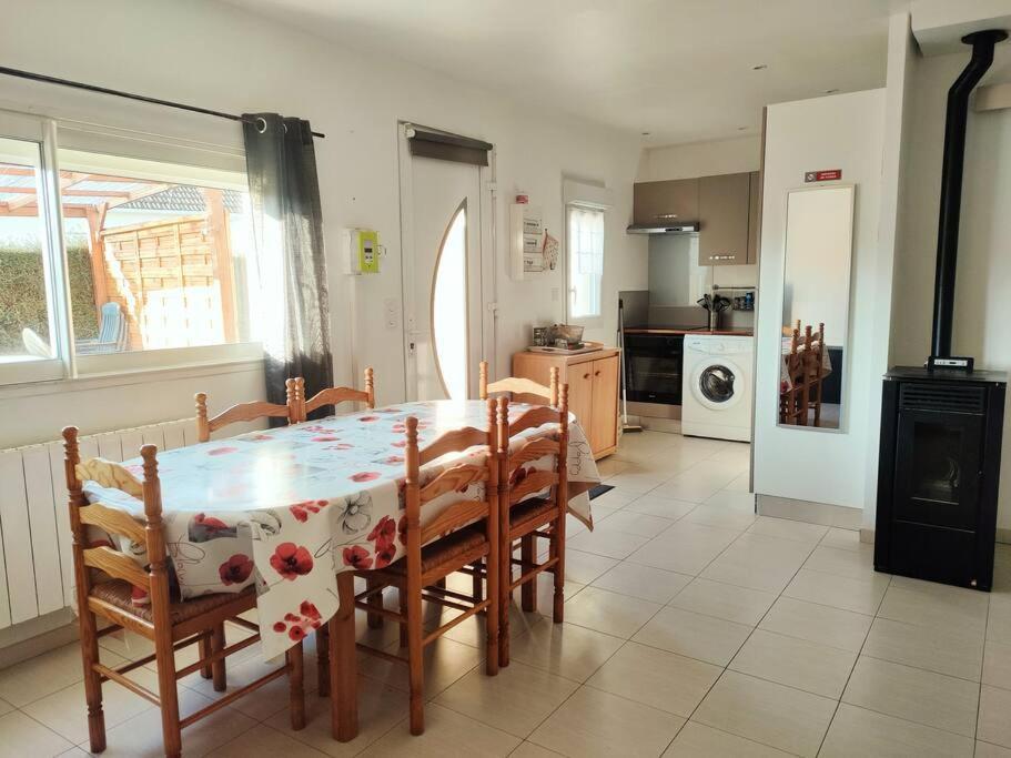 Maison Cosy A Proximite De La Plage Hermanville-sur-Mer المظهر الخارجي الصورة
